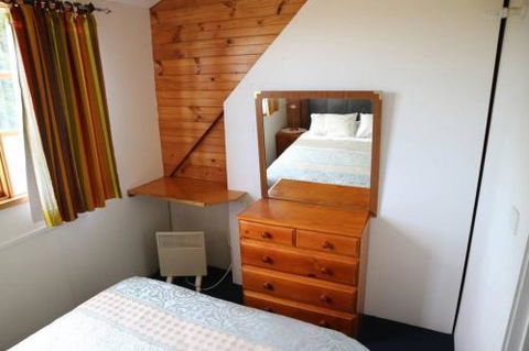 Wind Song Mountain Retreat - Brisbane Tourism 1