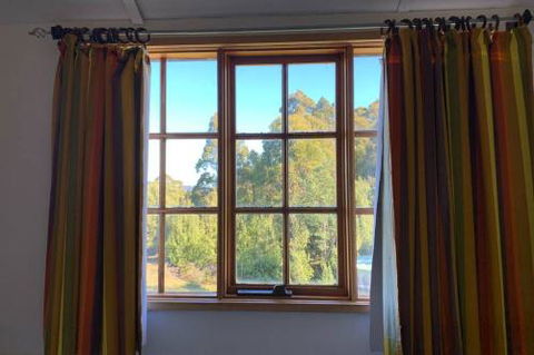 Wind Song Mountain Retreat - Brisbane Tourism 6