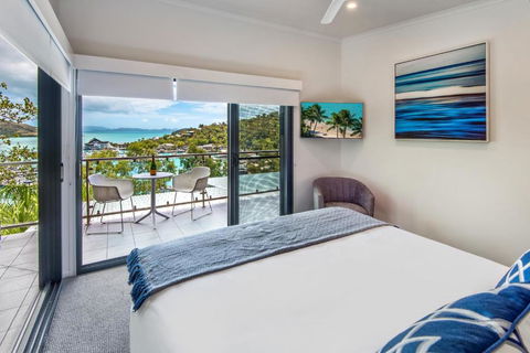 Kingfisher On Hamilton Island - Tourism Brisbane 3