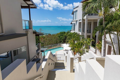 UNIT 35 Whitsundays - Tourism Brisbane 6