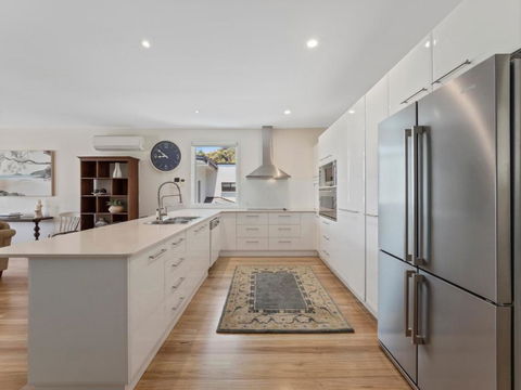 Beachfront By The CC Family Friendly Plunge Pool Steps To The Beach - Tourism Brisbane 5