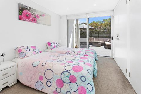 Kiama Seaside Getaway - Brisbane Tourism 6