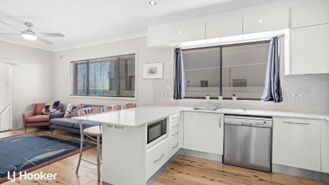 Yacaaba Beautiful Waterfront Location - Tourism Brisbane 6