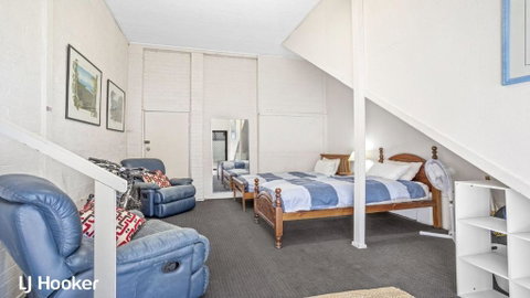Yacaaba Beautiful Waterfront Location - Tourism Brisbane 4