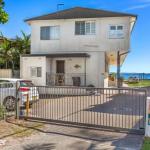 Yacaaba Beautiful Waterfront Location - Tourism Brisbane 0