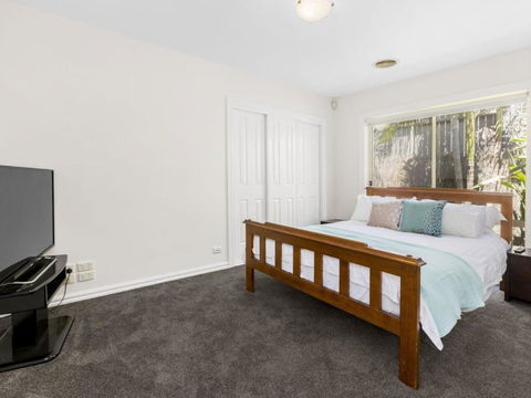 DIAMOND BAY RETREAT SORRENTO - Tourism Brisbane 2