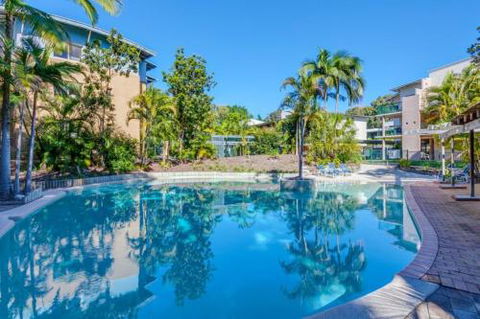 Baden 80 Rainbow Shores Air Conditioned Unit Top Floor Walk To Beach - Tourism Brisbane 1
