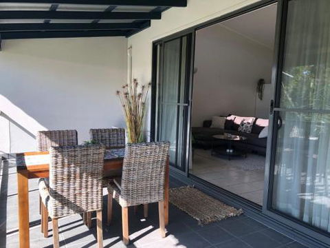 Baden 86 Rainbow Shores Walk To Beach Top Floor Air Conditioned Unit - Tourism Brisbane 4