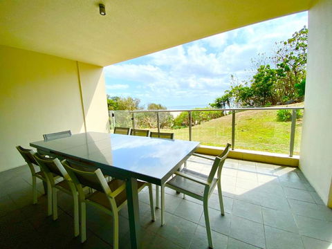 DIRECT BEACH ACCESS â€“ 3 BED APART CABARITA BEACH - Tourism Brisbane 5