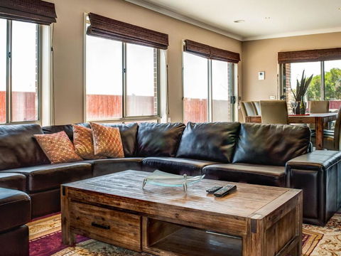 Valencia - Tourism Brisbane 6