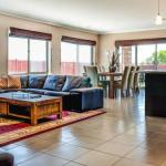 Valencia - Tourism Brisbane 0