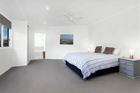 Coastal Retreat - Tourism Brisbane 2