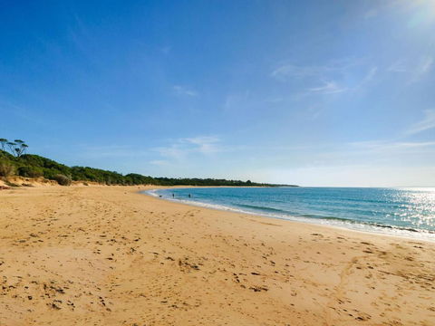 Hakea Bush Cabin - Tourism Brisbane 1