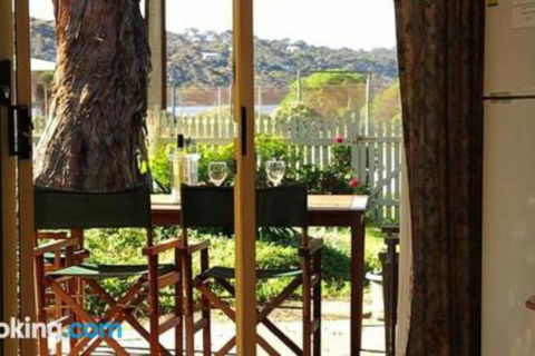Schoolhouse Cottage American River - Brisbane Tourism 4