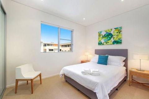Beach & Ocean Front Penthouse With Wifi & Parking - Tourism Brisbane 1