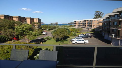 Seaspray Walk To The Beach! - Tourism Brisbane 1