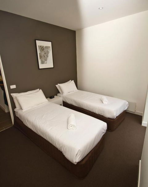 St Falls West 101 - Brisbane Tourism 3