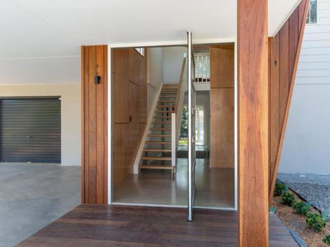 Kookaburra House At Vincentia 4pm Check Out Sundays - Tourism Brisbane 5