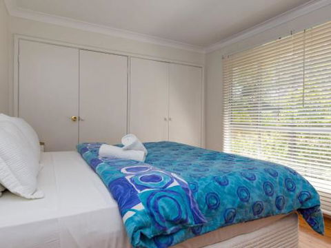 Kookaburra House At Vincentia 4pm Check Out Sundays - Tourism Brisbane 1