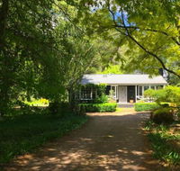Mirriyindi Unique Berrima escape for 7 in the Southern Highlands 4pm check out Sundays - Tourism Brisbane