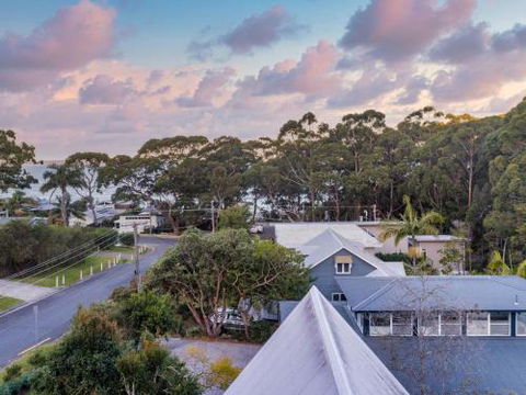 Sea Loft At Hyams Full House 4pm Check Out Sundays - Tourism Brisbane 4