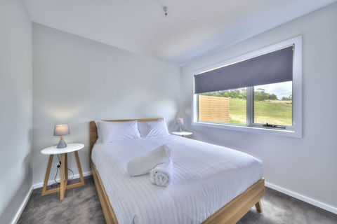 Archella 2 - Beautifully Appointed, Close To Golf Course & Play Ground - Tourism Brisbane 2