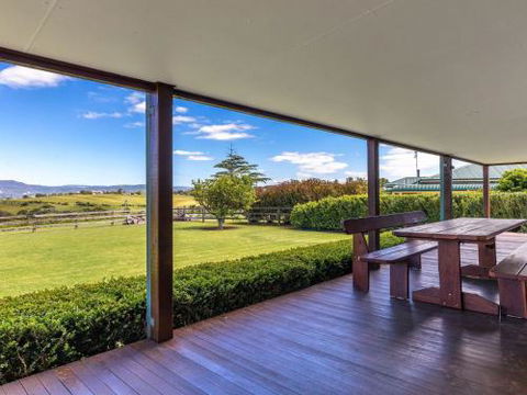 GULL HOUSE Kiama 4pm Check Out Sundays - Brisbane 4u 6