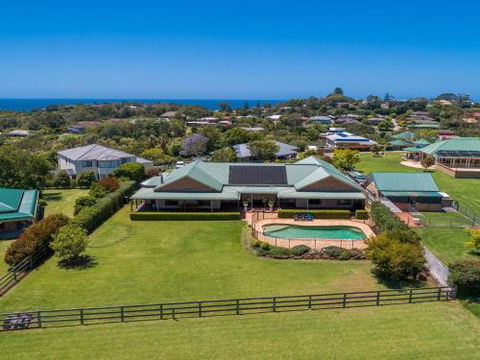 GULL HOUSE Kiama 4pm Check Out Sundays - Brisbane 4u 2