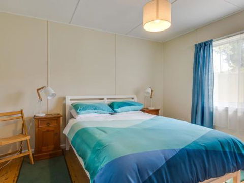 WIRANI On The WATER Sanctuary Point 4pm Check Out Sundays - Tourism Brisbane 4