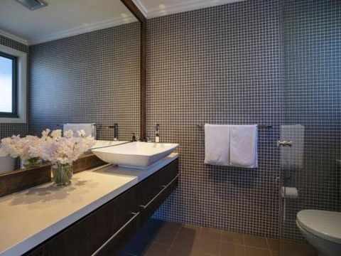 ARALUEN HOUSE Werri Beach 4pm Check Out Sundays - Brisbane 4u 4