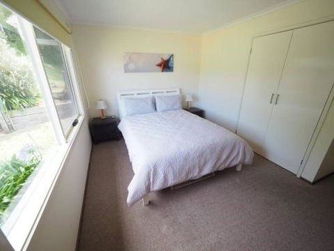27 Beach Parade Sandy Point - Tourism Brisbane 3