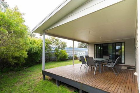 34 Ash Avenue Sandy Point - Tourism Brisbane 4