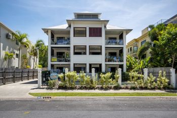 Oceansprey Beachfront Apartments - Brisbane Tourism 0