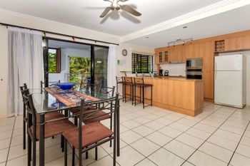 Oceansprey Beachfront Apartments - Brisbane Tourism 2