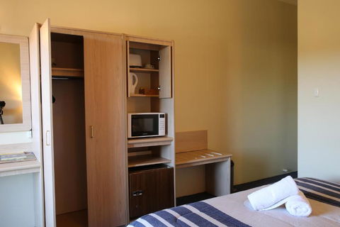 Blue Mountain Motel - Tourism Brisbane 2