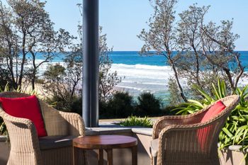 DOLPHIN VIEWS - Tourism Brisbane 6