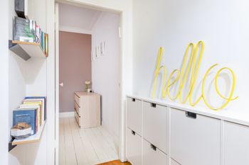 Picturesque Bellevue Hill 2BR Apt H452 - Tourism Brisbane 5