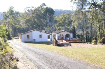 Quiet Rural Retreat With Spa - Brisbane Tourism 0