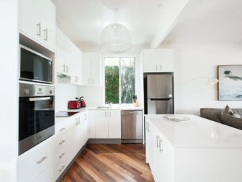 Soldiers Point Road 82 The Sanctuary Soldiers Point - Tourism Brisbane 6