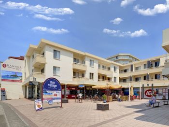 Shoal Bay Road Bay Village Unit 08 47 - Tourism Brisbane 4