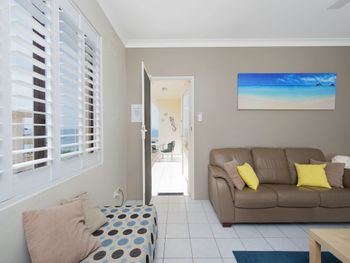 Shoal Bay Road Bay Village Unit 08 47 - Tourism Brisbane 6