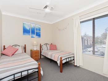 Grevillia Bay Parklands Unit 49 / 2 Gowrie Avenue - Tourism Brisbane 3