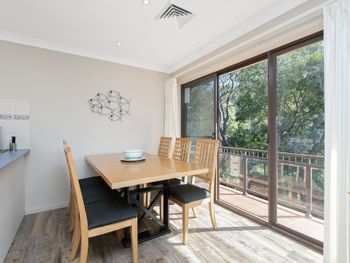 Grevillia Bay Parklands Unit 49 / 2 Gowrie Avenue - Tourism Brisbane 5