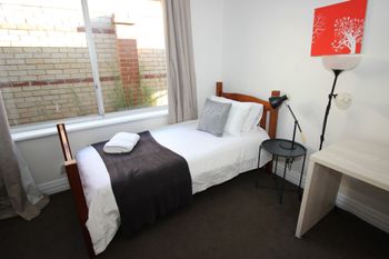 Swan View Family Home - Tourism Brisbane 2