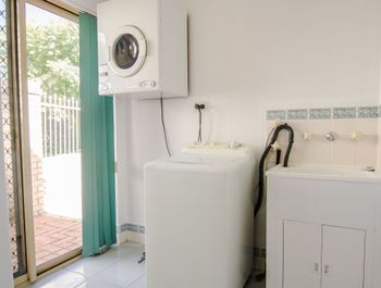 St James Cosy Home Best Value - Tourism Brisbane 6