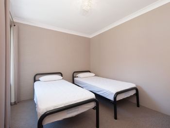 Nicholli Bay Parklands Unit 34 / 2 Gowrie Avenue - Tourism Brisbane 3