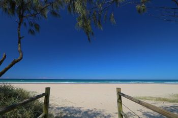 Pandanus Pocket 27 Holiday Apartment Casuarina - Tourism Brisbane 5