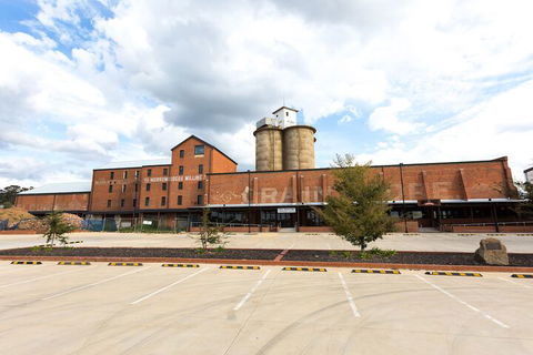 Trendy Self Contained City Apartment - Tourism Brisbane 0