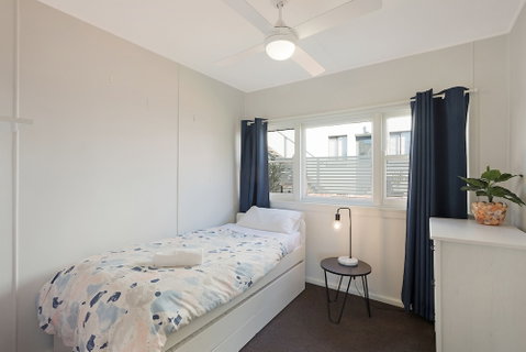 Bungo Beach House Pet Friendly House - Tourism Brisbane 4