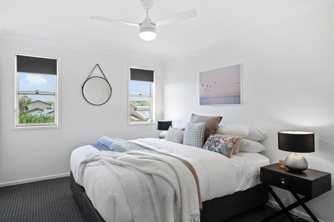 Lennox Belle - Brisbane Tourism 0